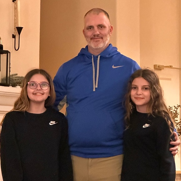 Meet your Posher, Nick - Picture 7 of 8